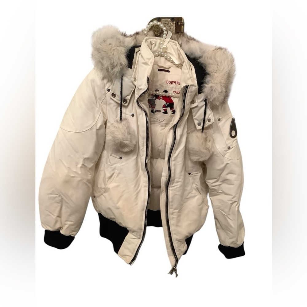 Moose Knuckles Debbie Down Bomber Jacket Women’s Size M White Fur Pom Pom​ - Picture 2 of 16